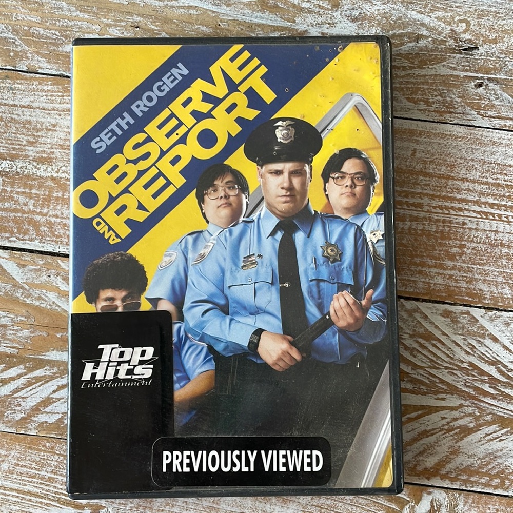 3/$15 u pick dvds📀or 1 for $9~ Observe and Report